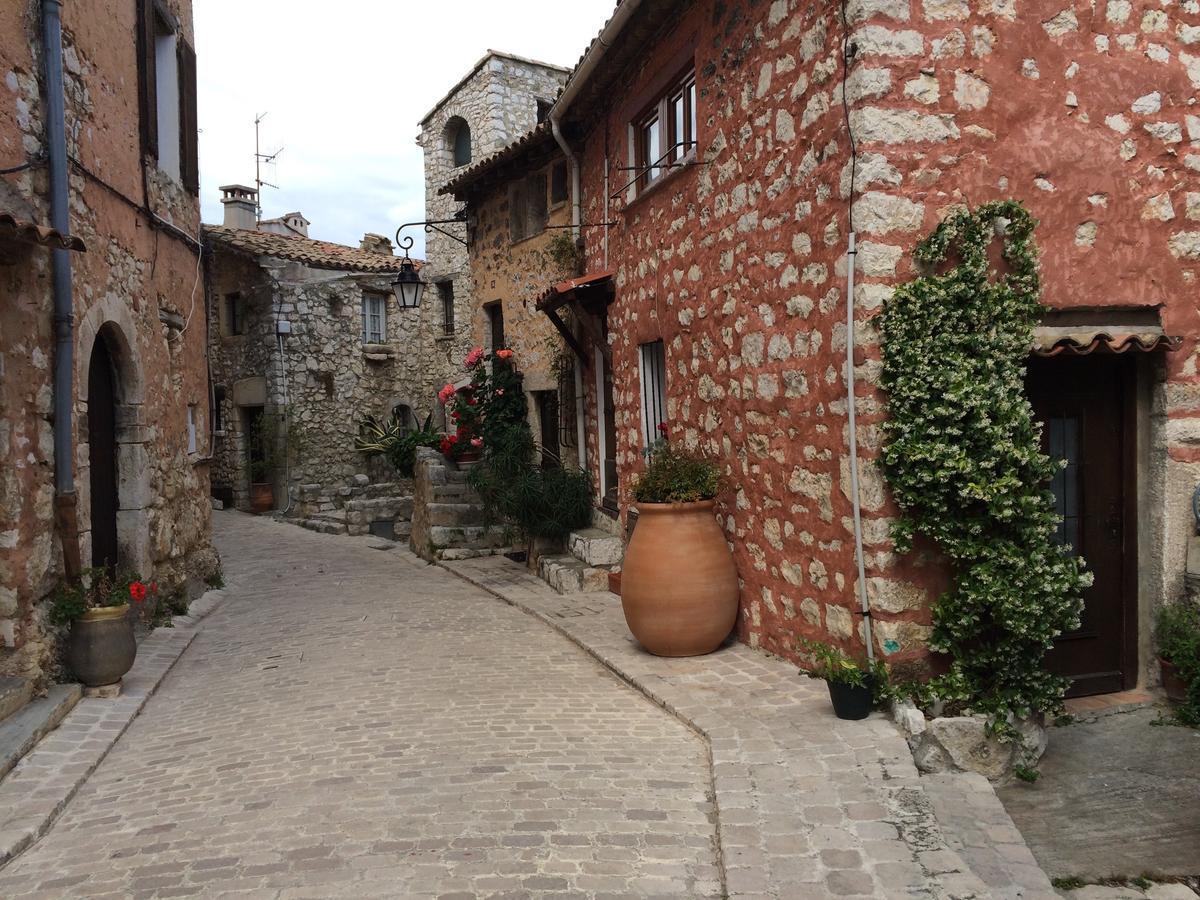 Auberge De Tourrettes Esterno foto